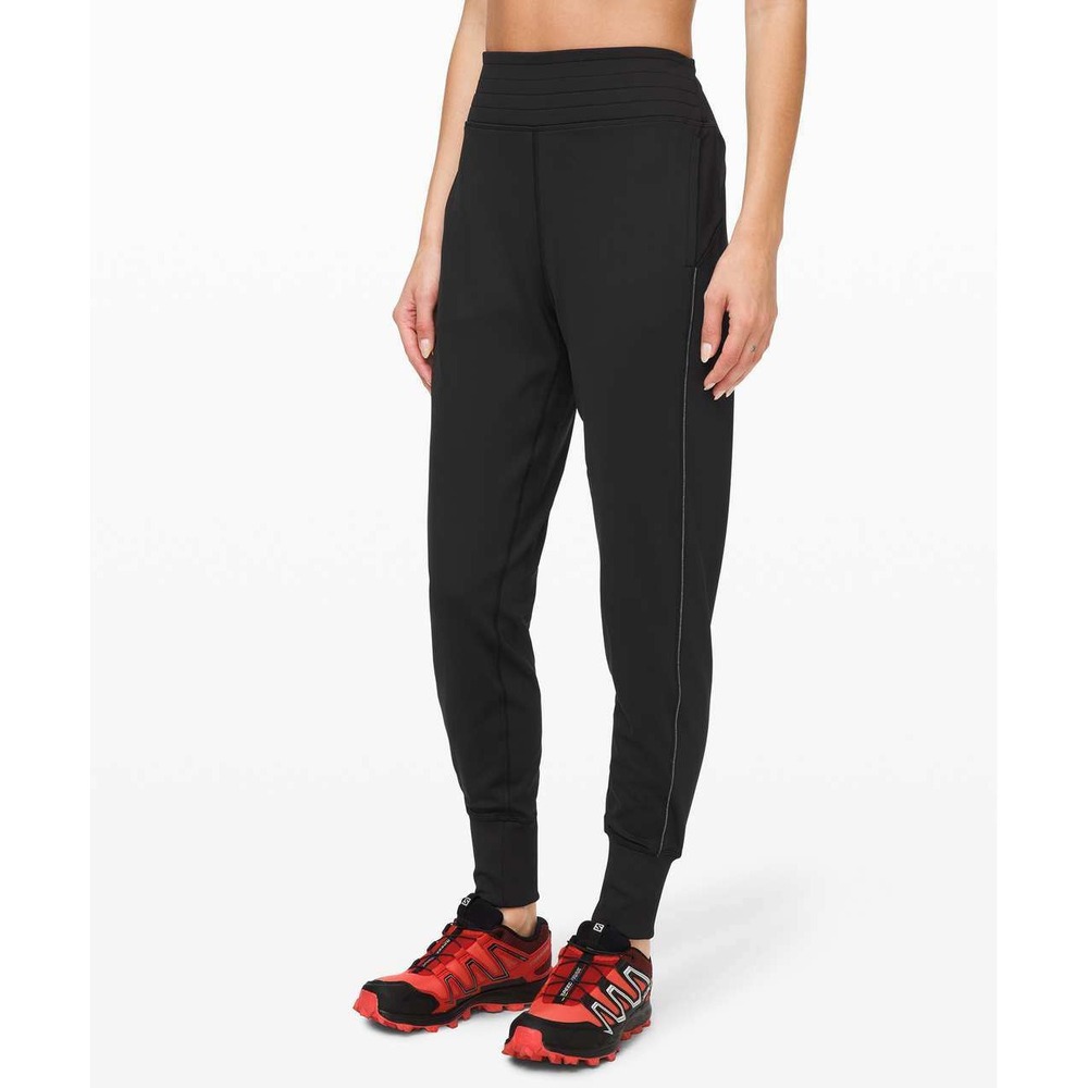 Lululemon Flurry Up High Rise Jogger Size 4 Black Tech Fleece Lined Pockets